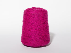 Reflect Wool Yarn Yarn Tuft the World Fuchsia 